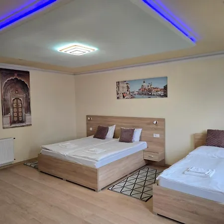 Hotel Bibic Es Tueskevar Etterem Es Horgaszto 3*
