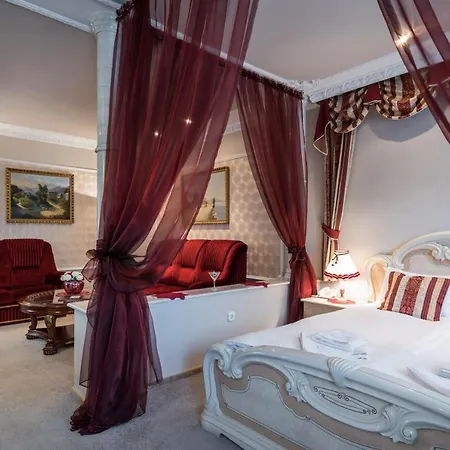 Hotel Bibic Es Tueskevar Etterem Es Horgaszto