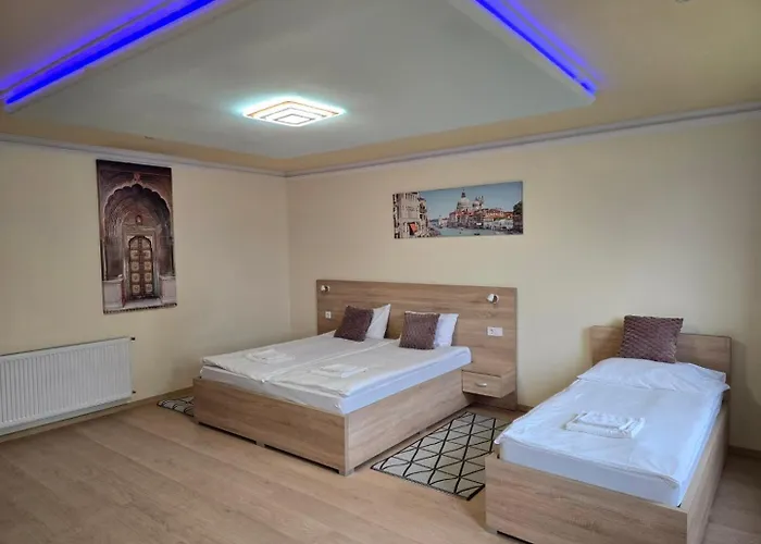 Hotel Bibic Es Tueskevar Etterem Es Horgaszto 3*